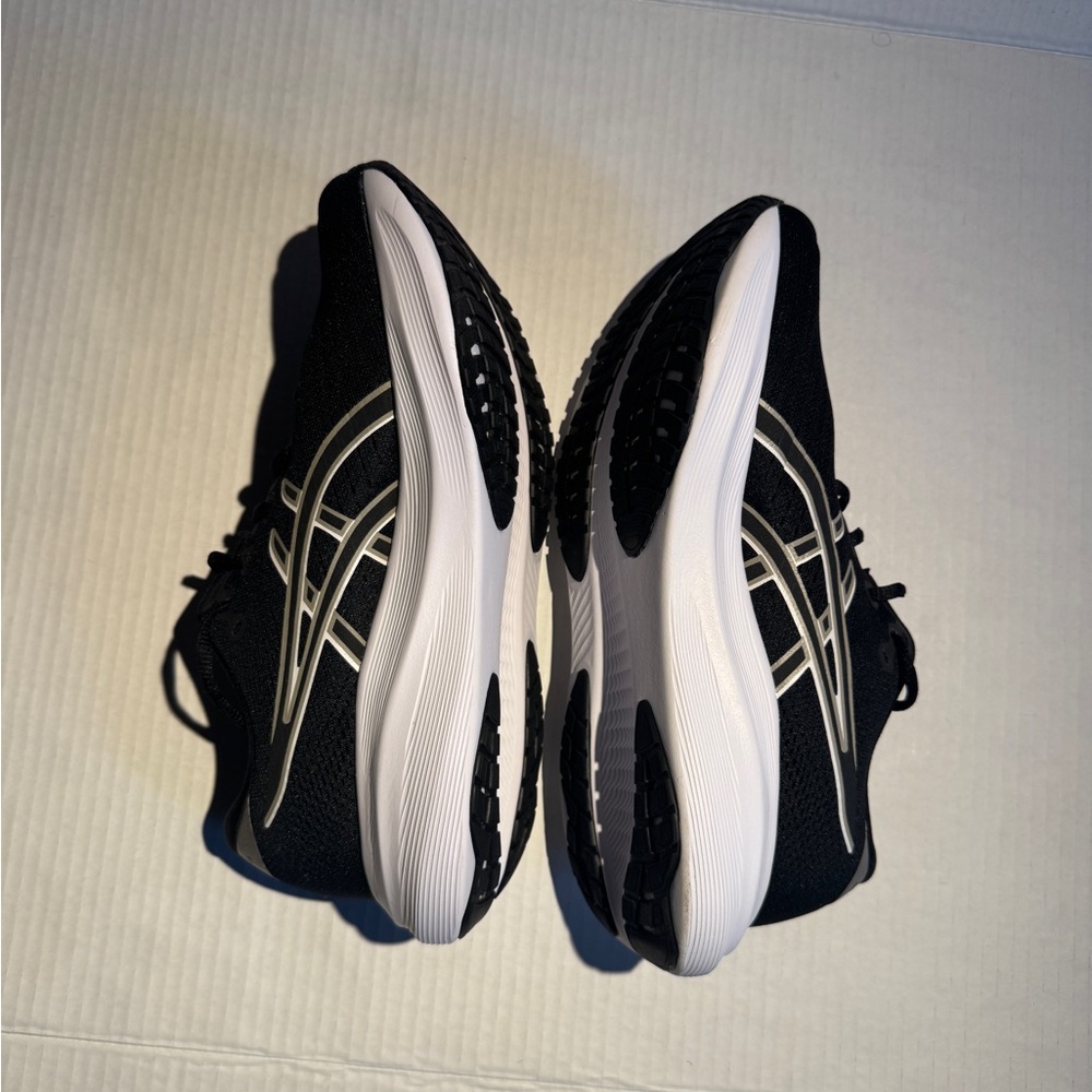 ASICS GEL-EXCITE 11 men size 9.5 like NEW